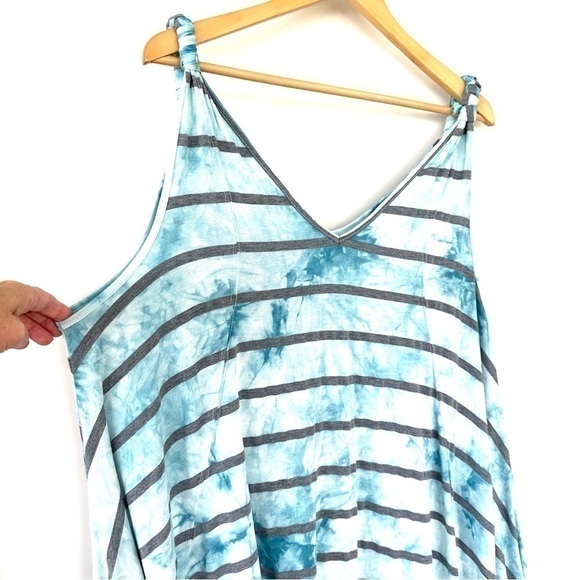 Seven tank top, wide cut, loose & flowy in a soft rayon blend jersey knit - Picture 3 of 11